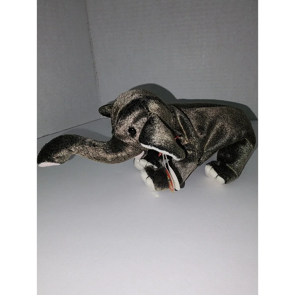 Ty Beanie Babies Trumpet The Elephant Holographic Tag
